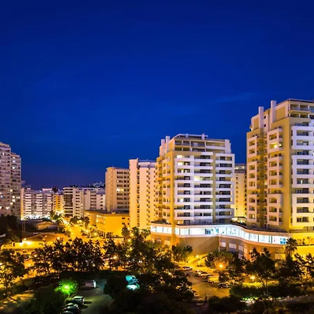 B98 - Rio A Vista Da Rocha *