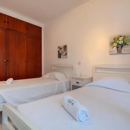 B98 - Rio A Vista Da Rocha * Portimão